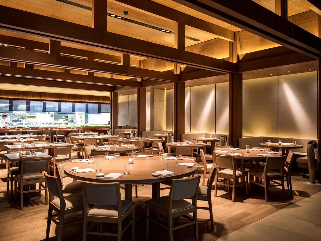 Nobu Hotel London Shoreditch Exterior foto Interior of the restaurant